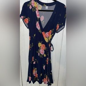 Old navy wrap dress